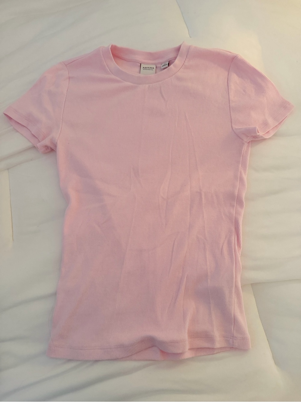 Aritzia tee NEW